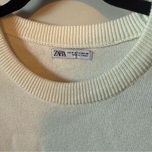 ZARA • SWEATER